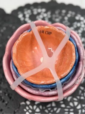 10 Strawberry Street Floral Measuring Cups Colorful Ceramic Nesting Set